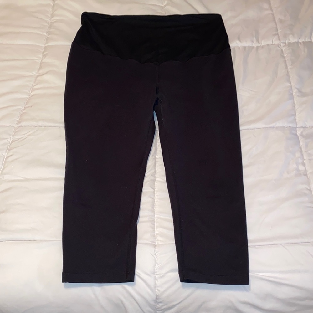 MATERNITY LEGGINGS